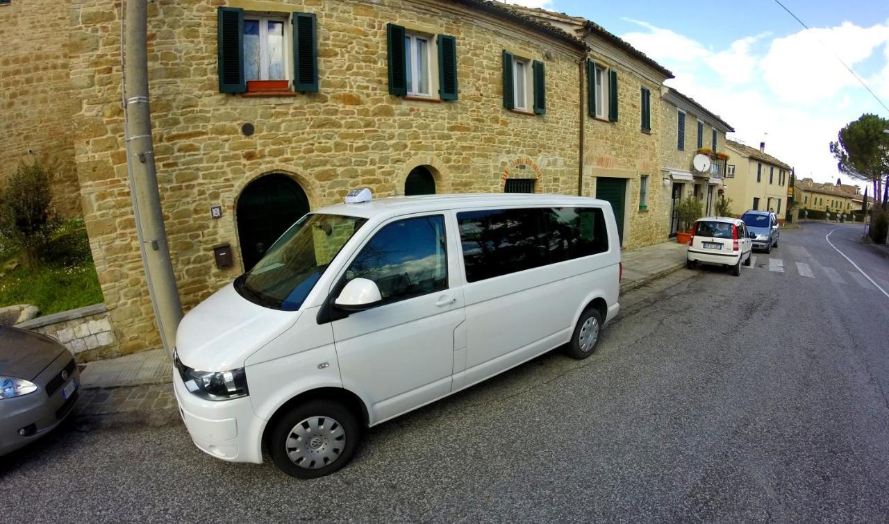 Il Gatto Sulla Finestra Hotel Jesi Kültér fotó